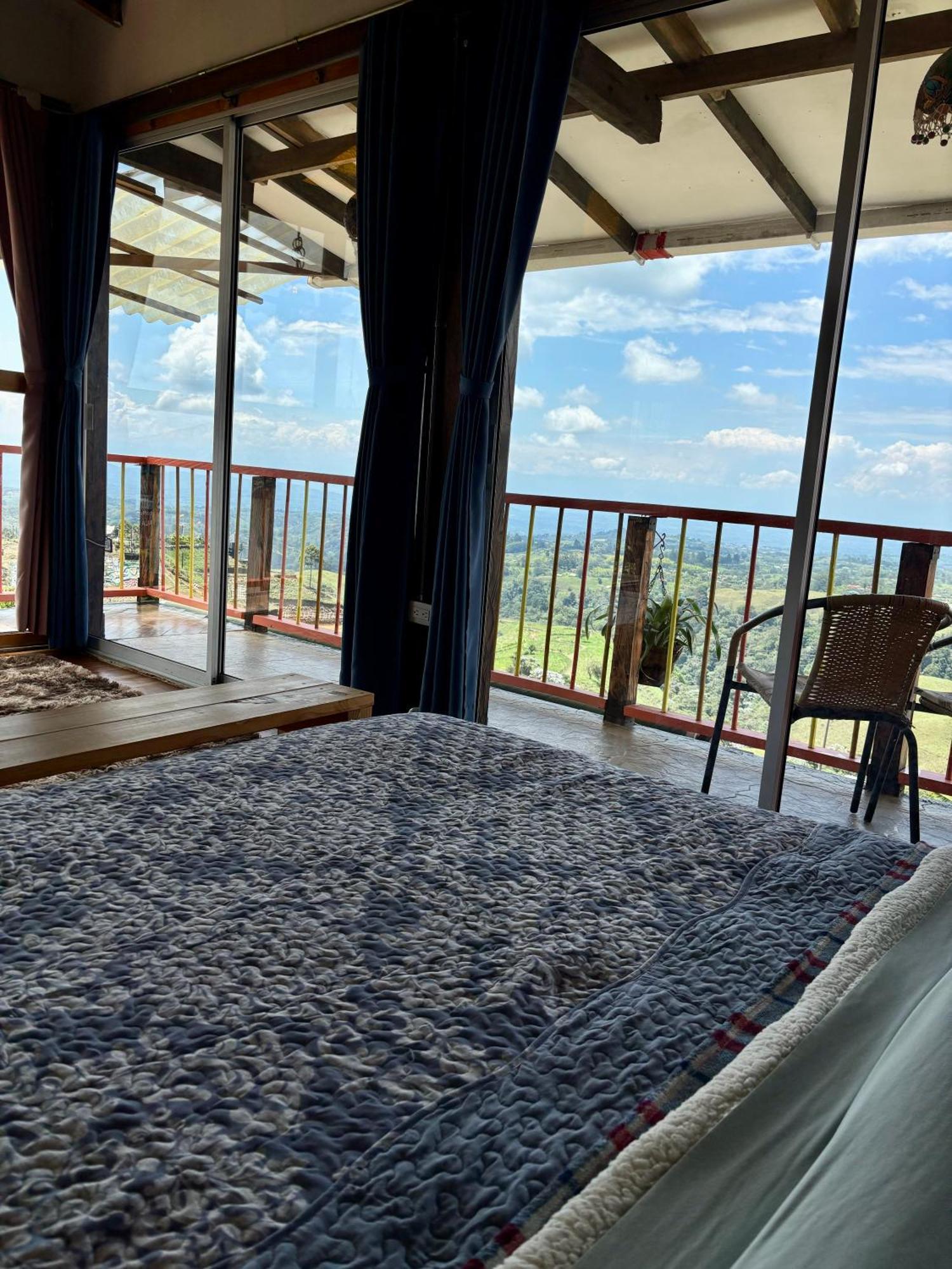 La Puesta Del Sol Hotel Filandia Eksteriør billede
